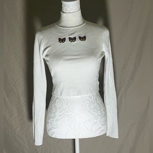 White cropped Divided butterfly mockneck